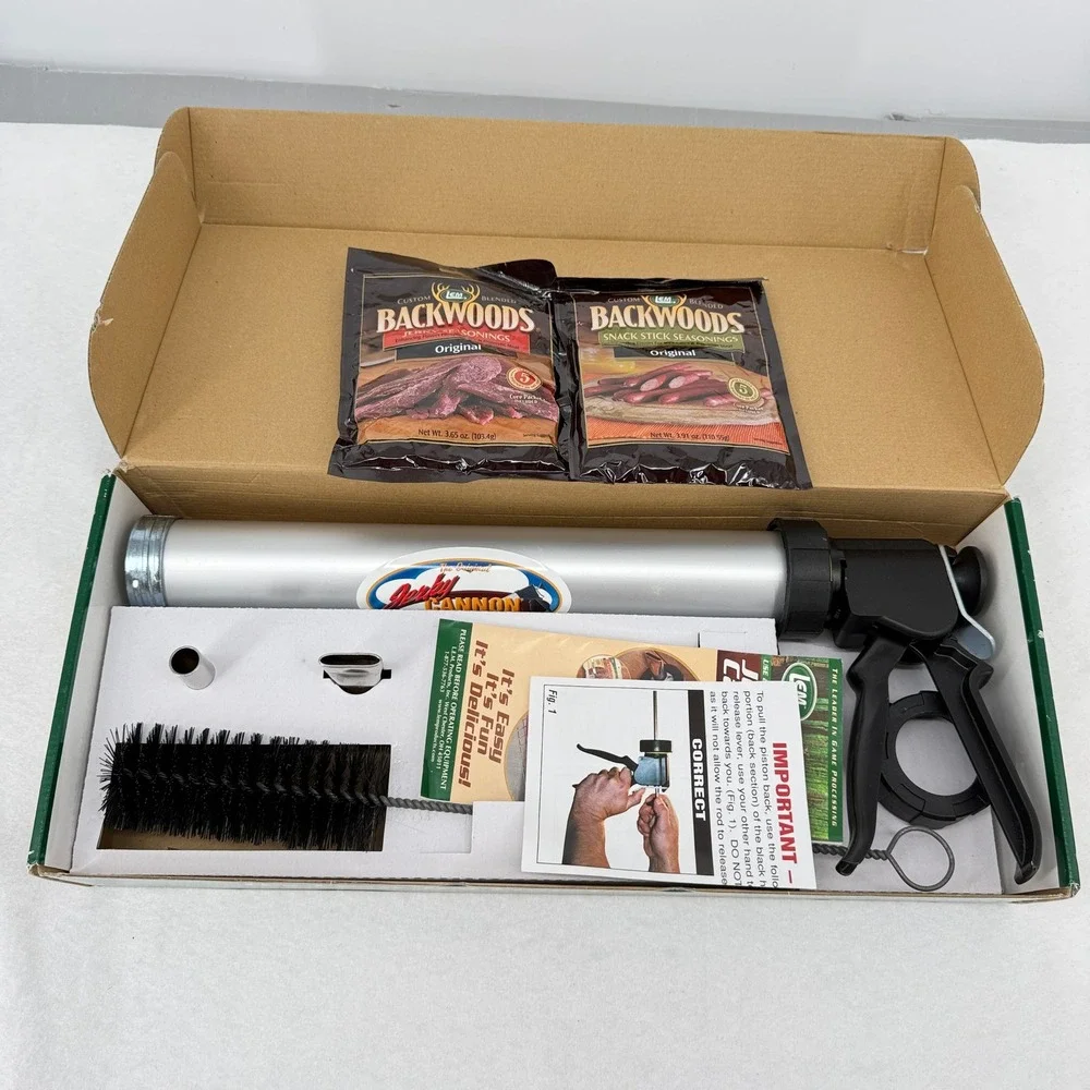 LEM The Original Jerky Cannon Kit 1.5 lb Capacity Aluminum Meat Gun 468 Silver